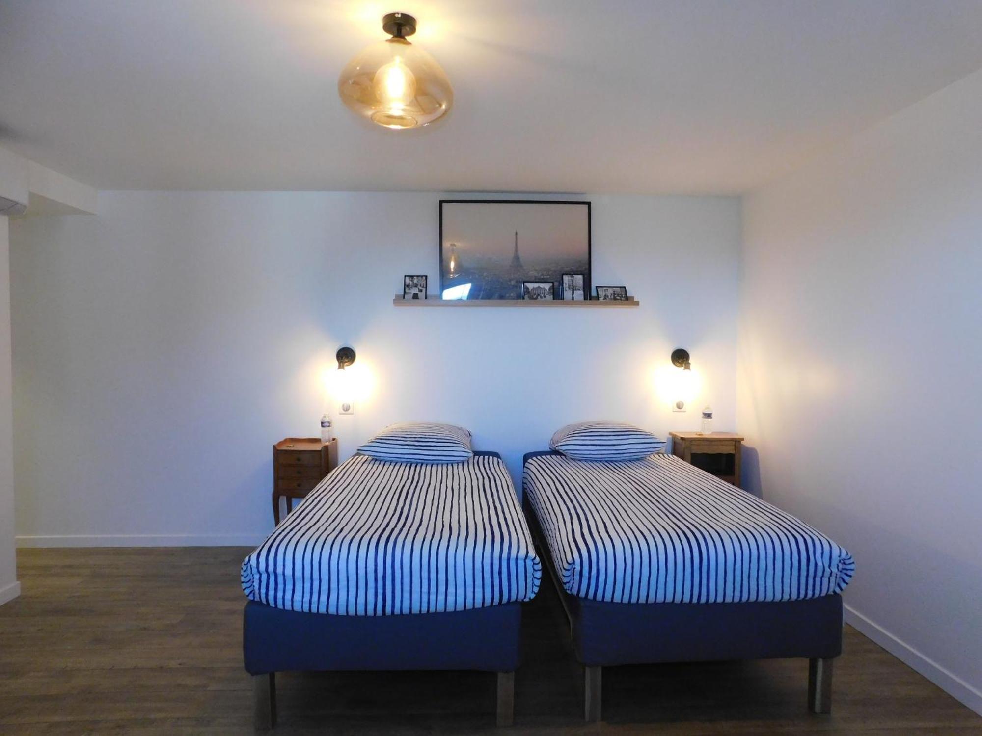 La Maison De Paul & Margaux Chateauneuf-de-Galaure Zimmer foto